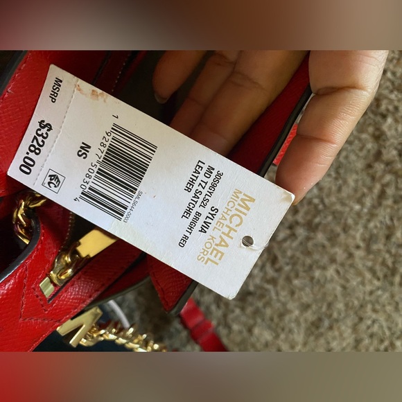 Michale Kors Leather Satchel purse - Picture 9 of 11